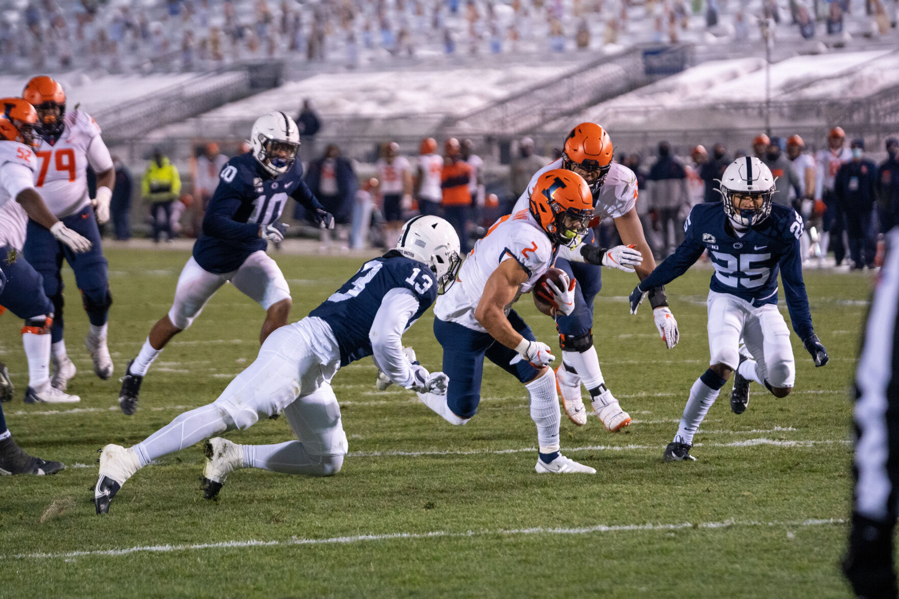 Penn State football vs. Illinois, Ellis Brooks (13) tackles